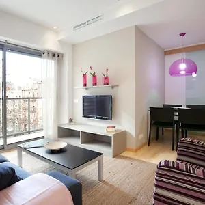 https://lugaris-rambla.topbarcelonahotels.com