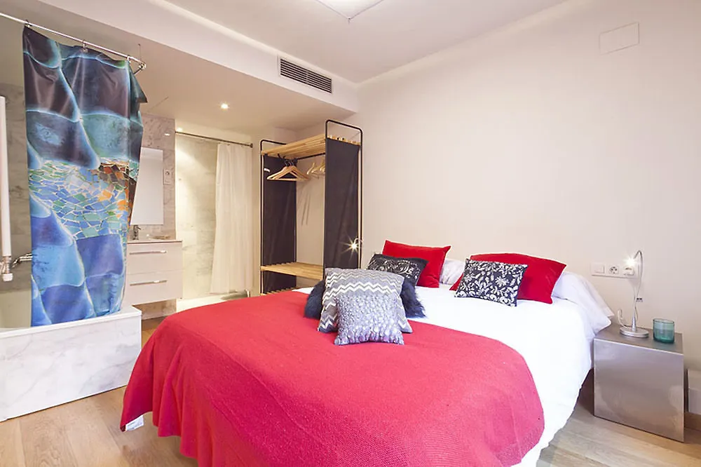My Space Barcelona Pool City Center Apartment