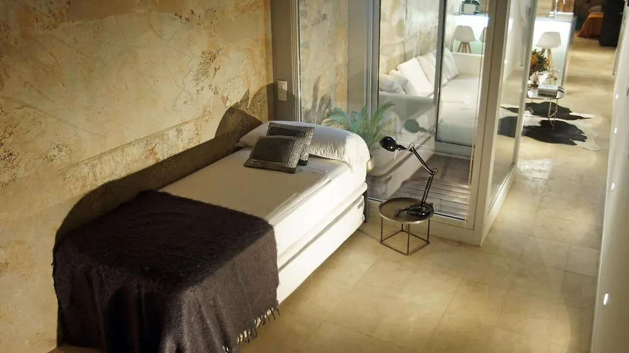 My Space Barcelona Pool City Center 0*,